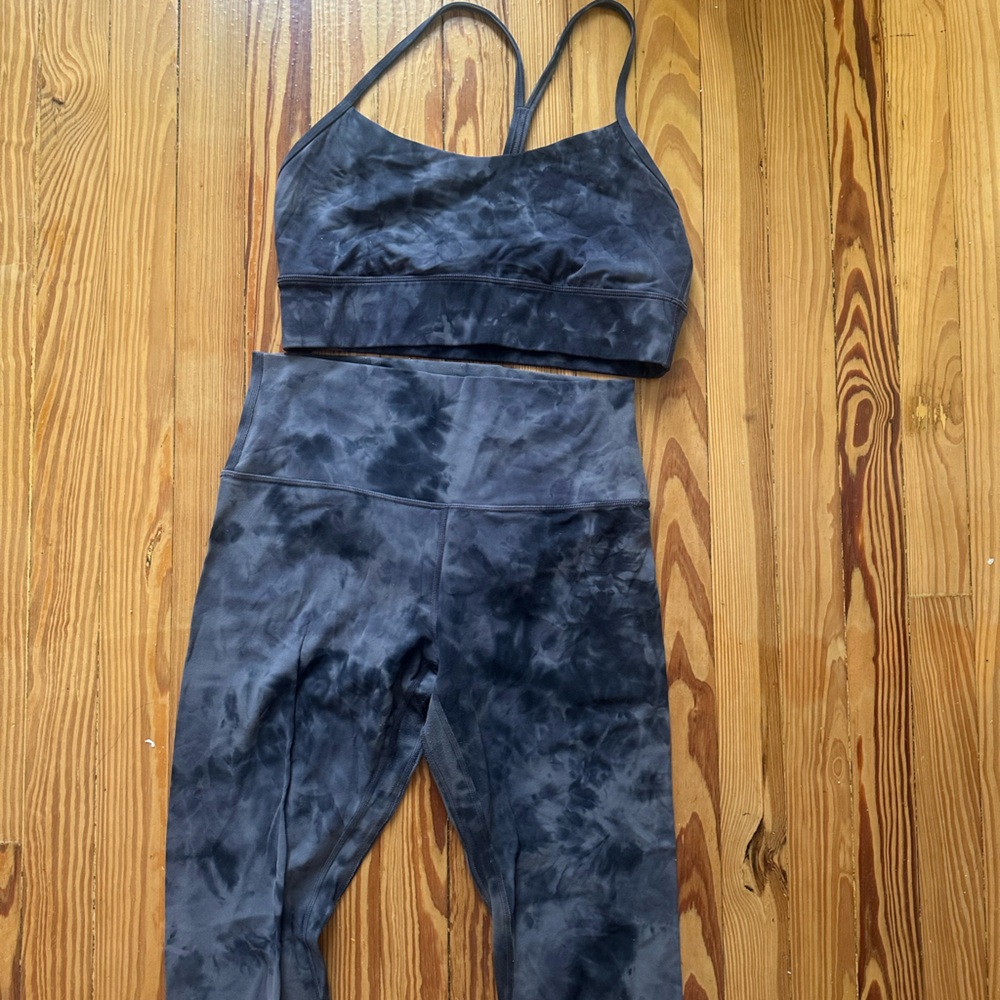 Lululemon Align set